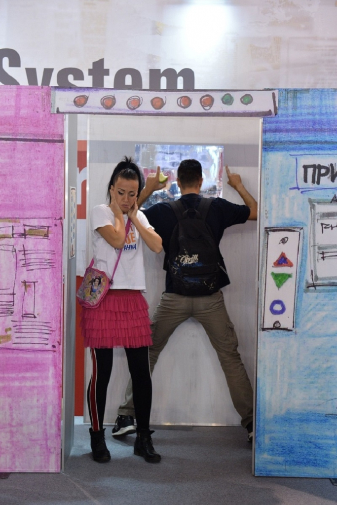 Sanja i Marko naučili su kako da se ponašaju u liftu