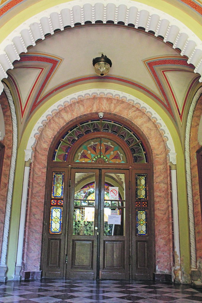 Gimnazija u Sremskim Karlovcima