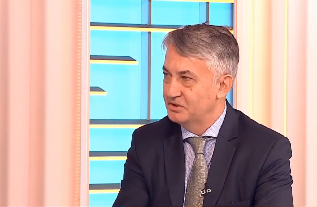 Ambasador Dragan Todorović