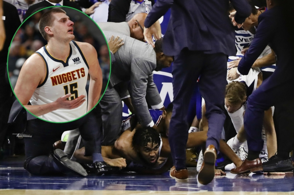 EMbid, Jokić i Tauns