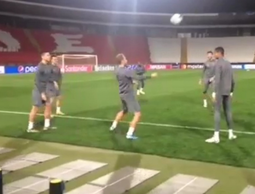 Totenhem - Crvena zvezda