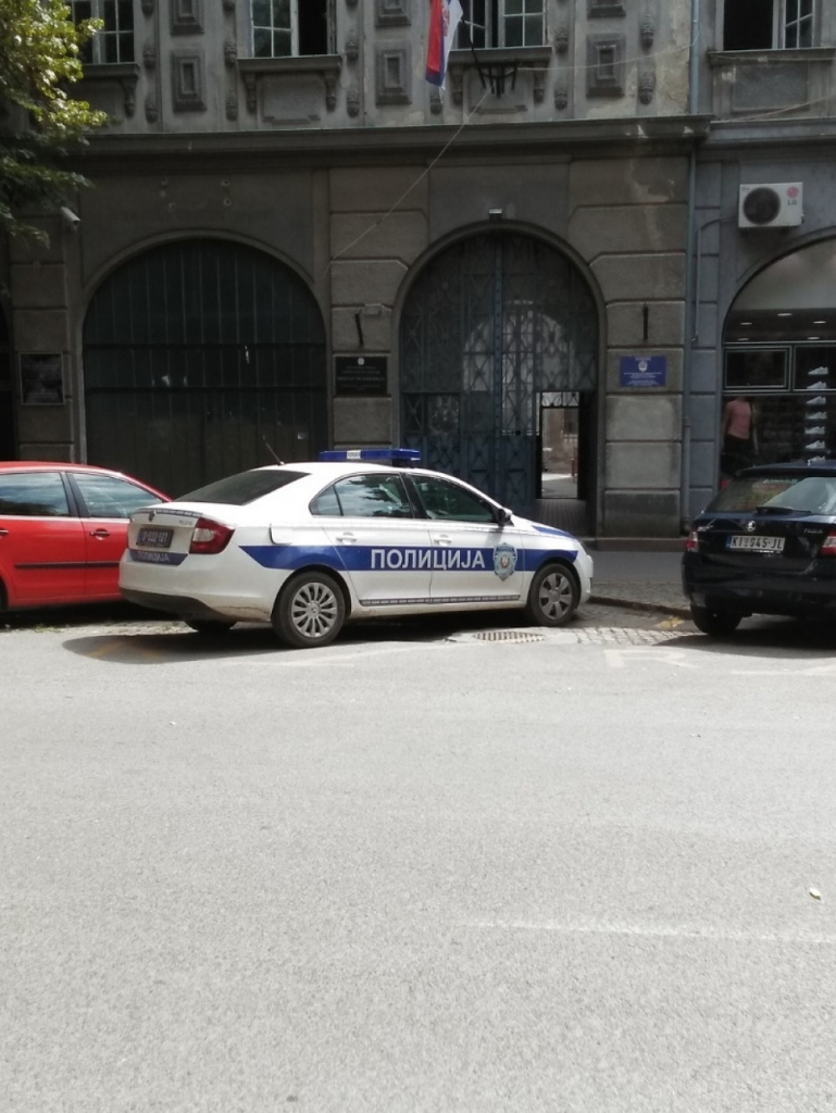 Policija, Senta