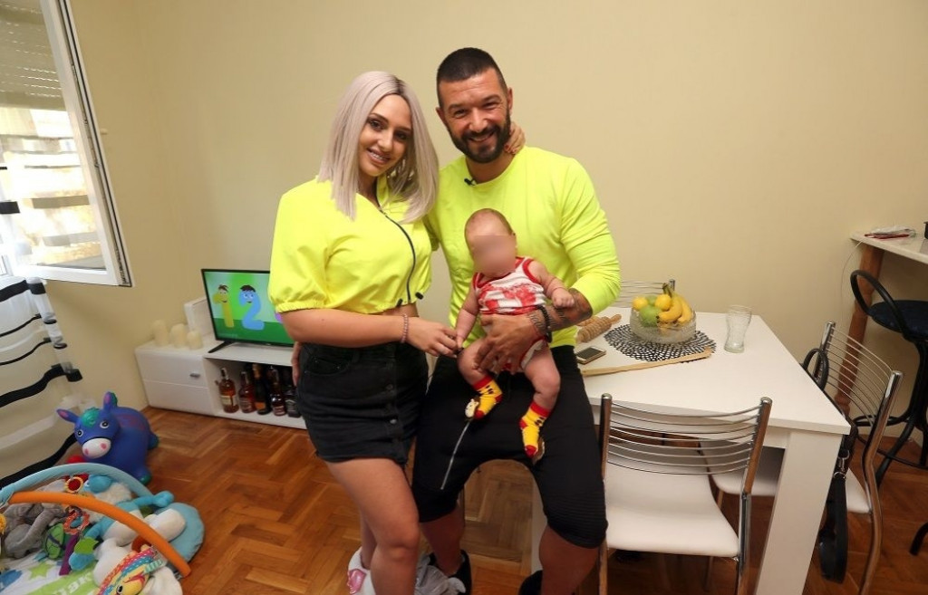 Nikola Lakić, Aleksandra Tasić Coka, sin