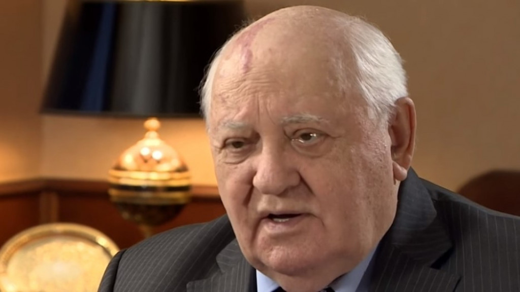 Mihail Gorbačov, Sovjetski Savez