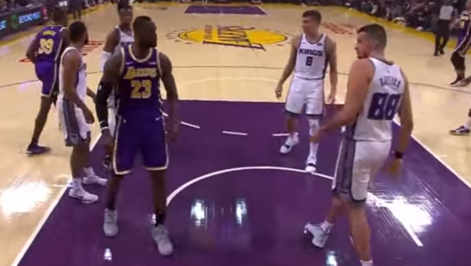 Los Anđeles Lejkers - Sakramento Kings