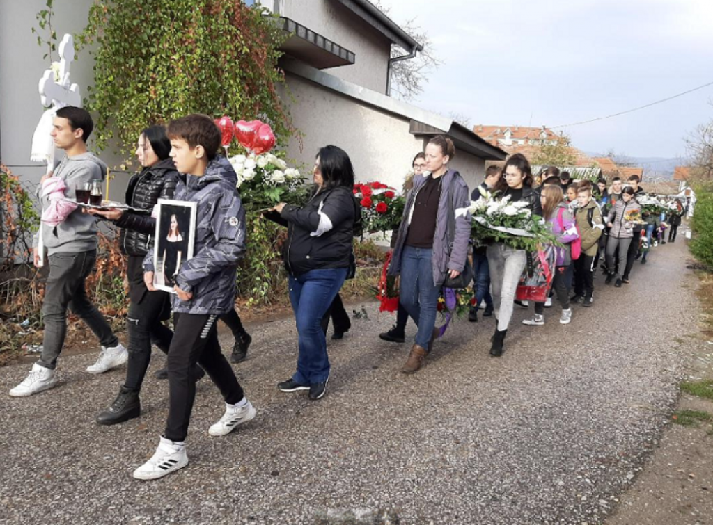 Sahrana, Sofija Nakić