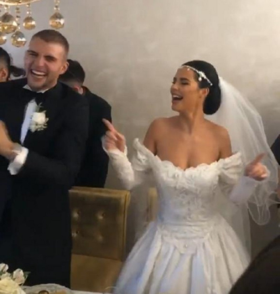 Veljko Ražnatović, Bogdana Rodić