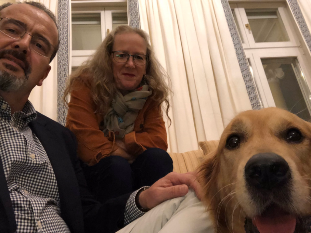 Entoni Godfri, američki ambasador, 