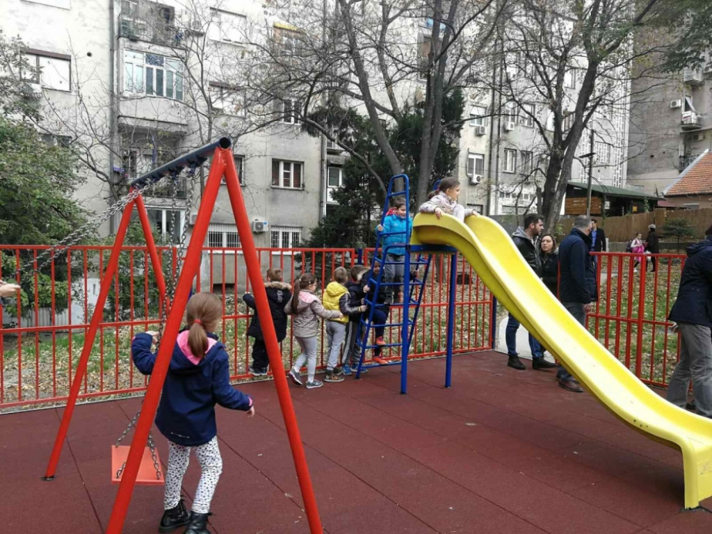 Birčaninova, dečije igralište