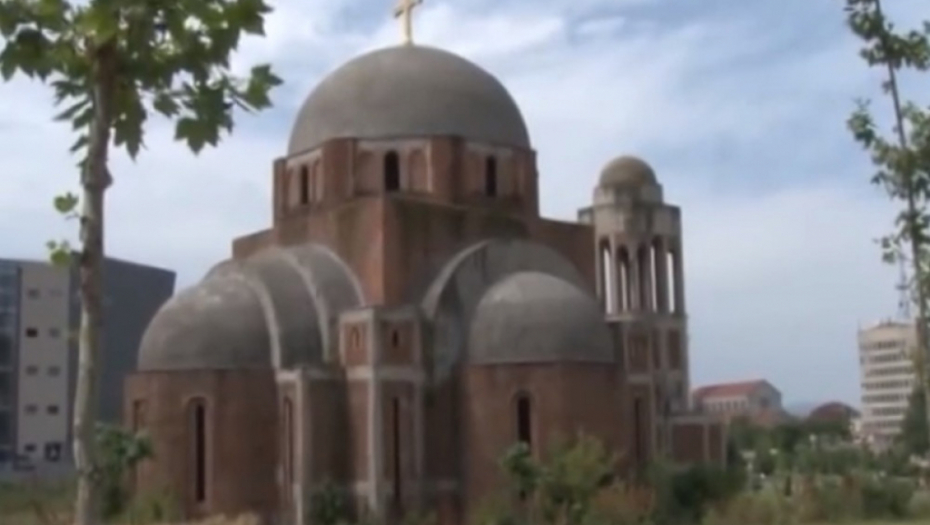 Hram Hrista Spasa u Prištini