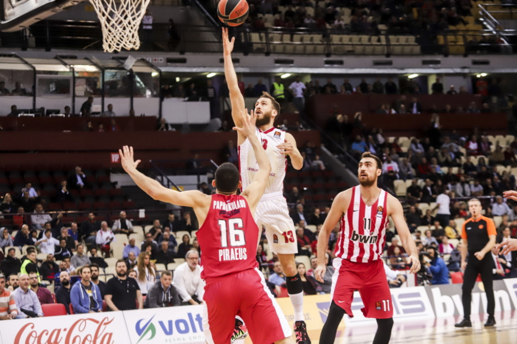 Olimpijakos - Armani