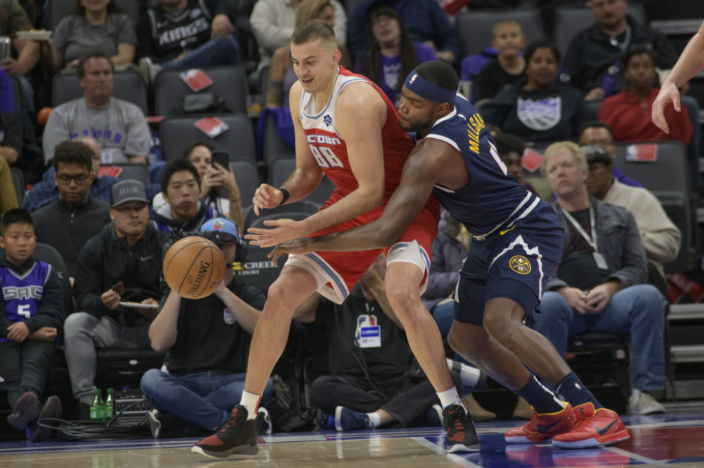 Sakramento Kings - Denver Nagets