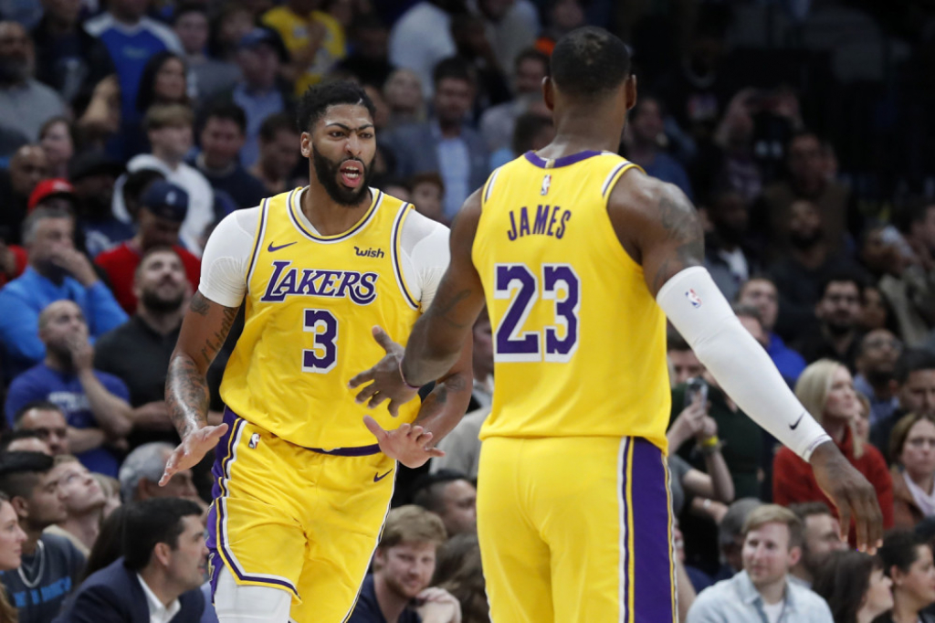 LeBron Džejms i Entoni Dejvis