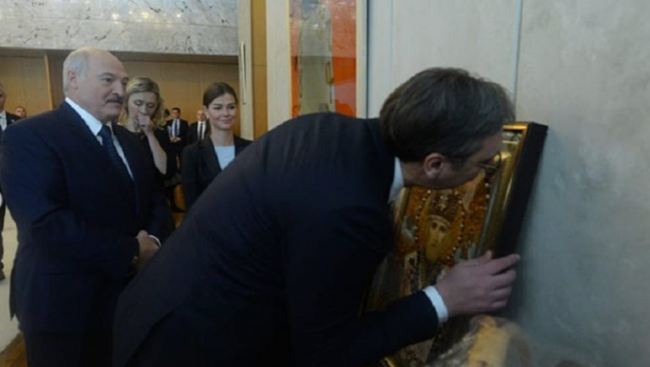 Aleksandar Vučić i Aleksandar Lukašenko