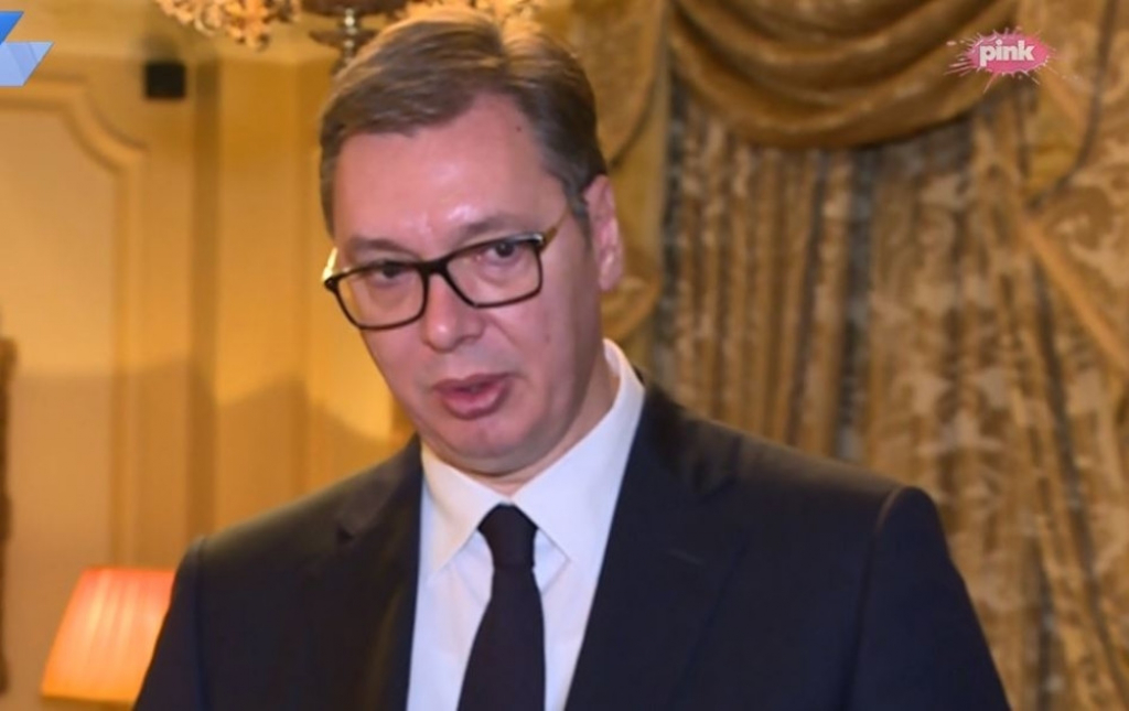 Aleksandar Vučić, Atina