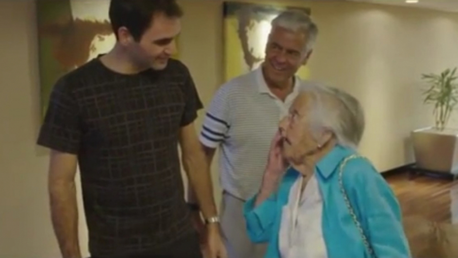 Rodžer Federer i baka