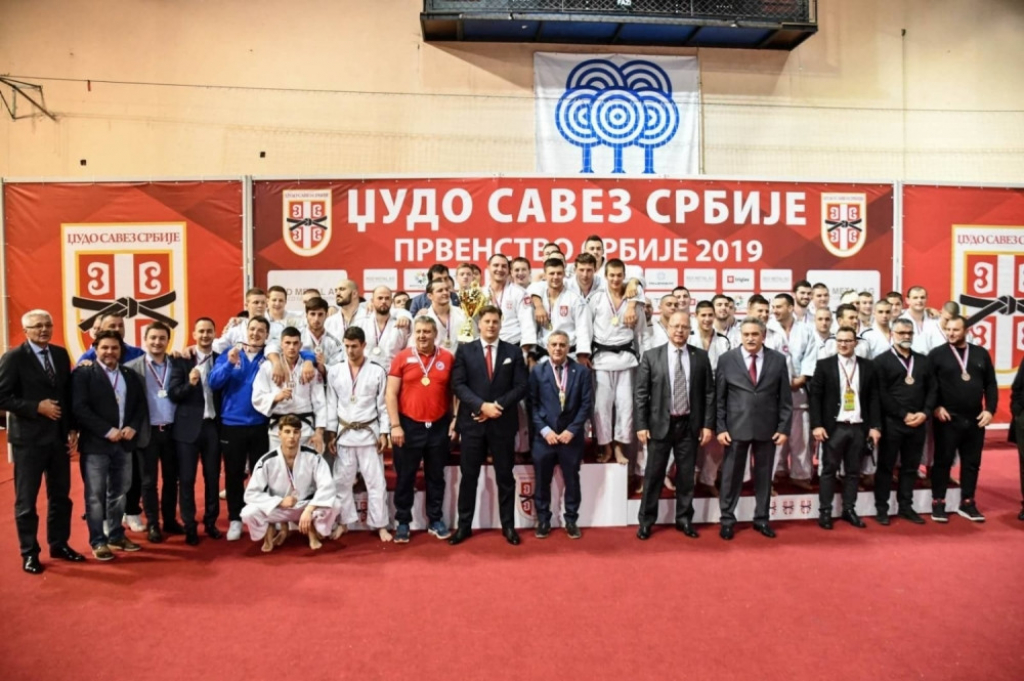 Džudisti Zvezde odbranili titulu