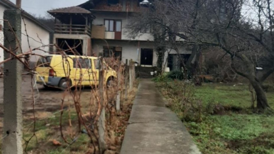 Kuća, Monika Karimanović