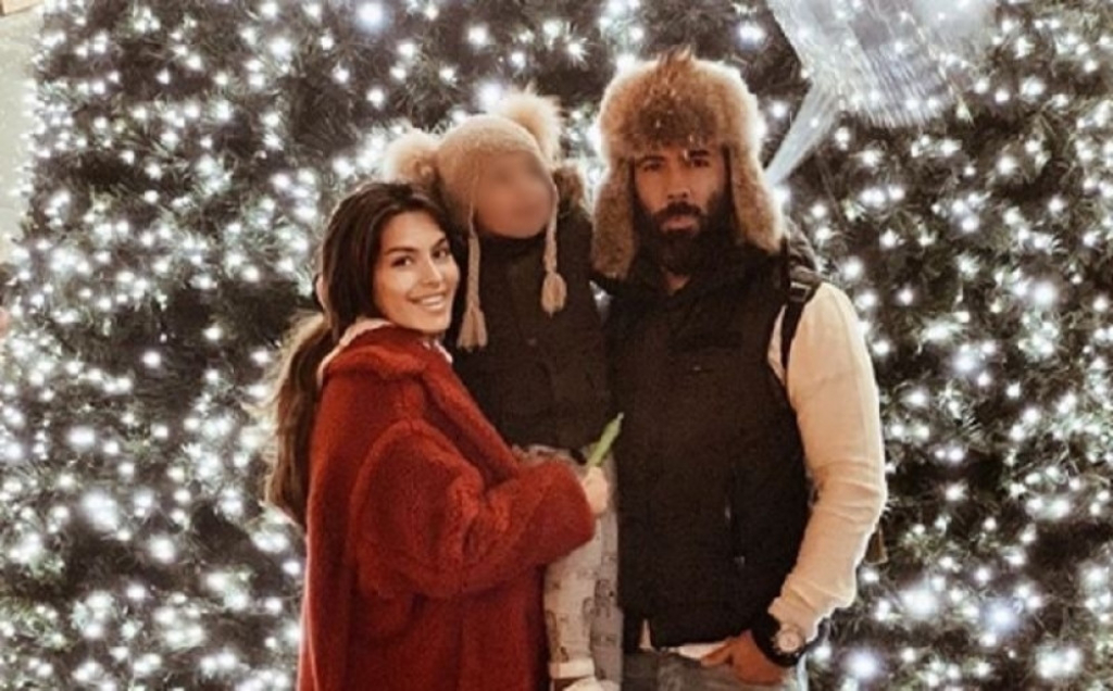 Seka Aleksić sa porodicom