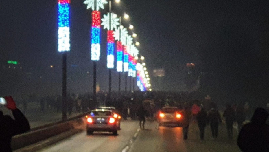 "Delije" zaustavile saobraćaj