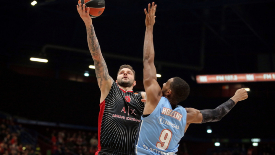 Vladimir Micov, Armani - Zenit