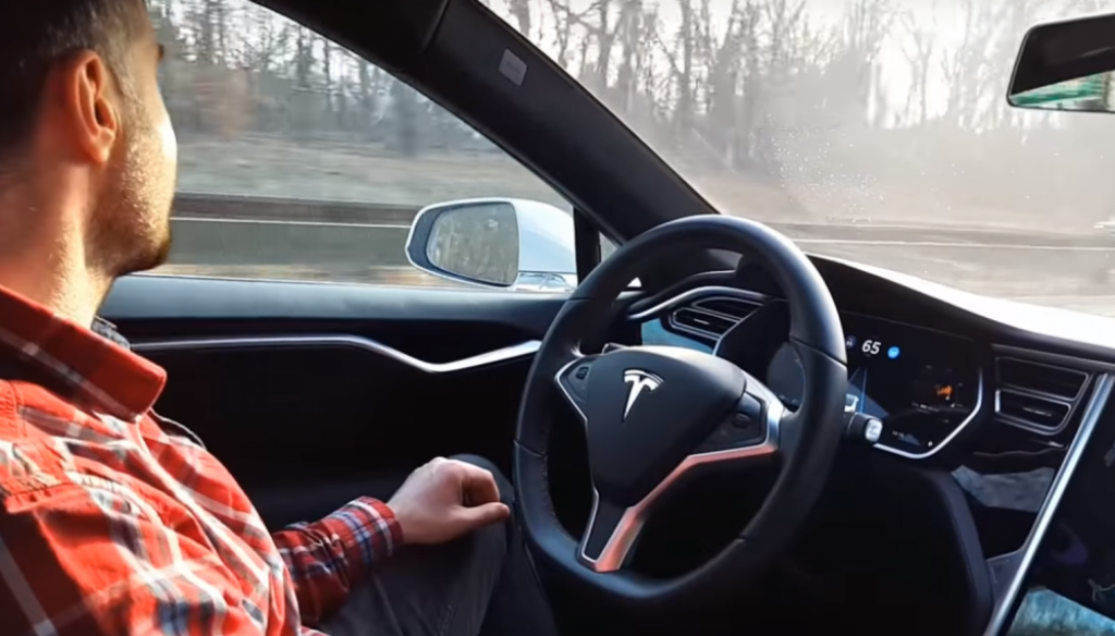 Električni automobil