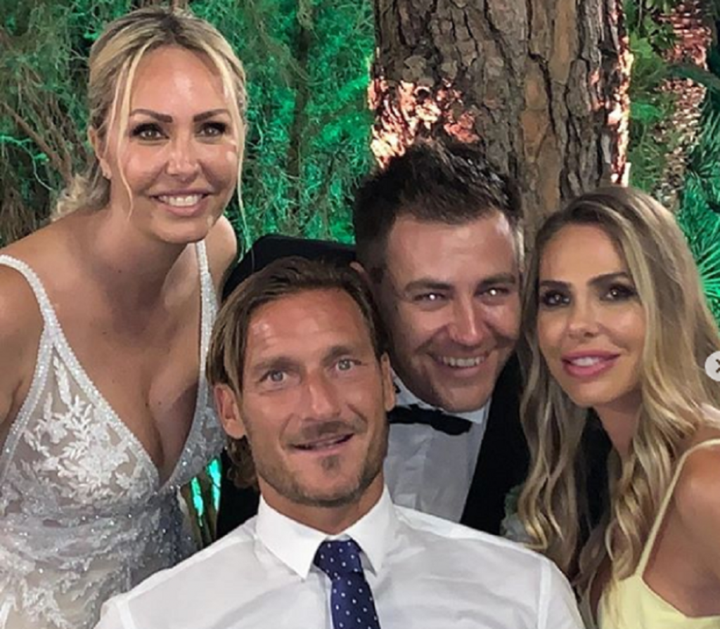 Frančesko i Ilari sa prijateljima