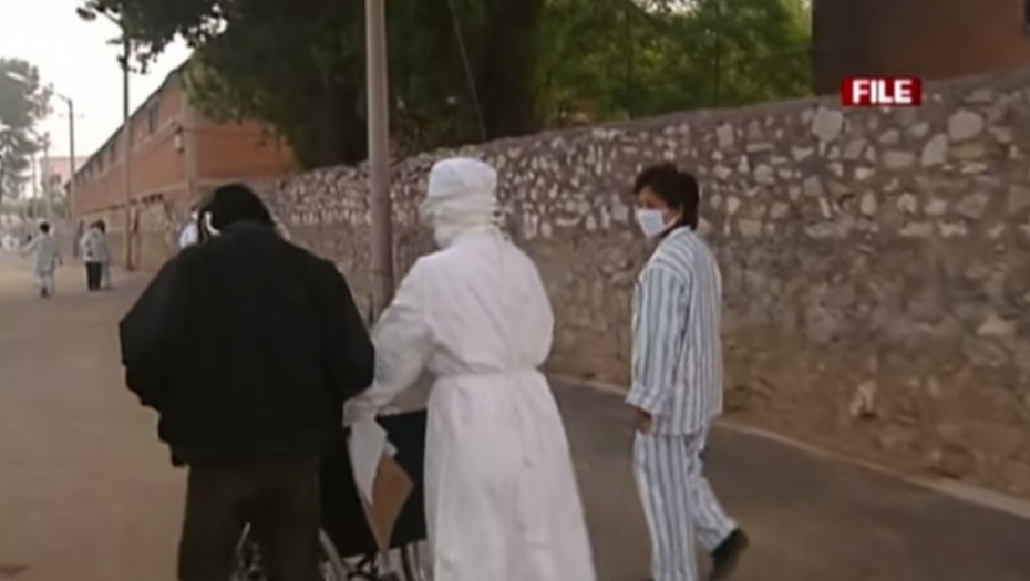 Bolest, Kina, zaraza