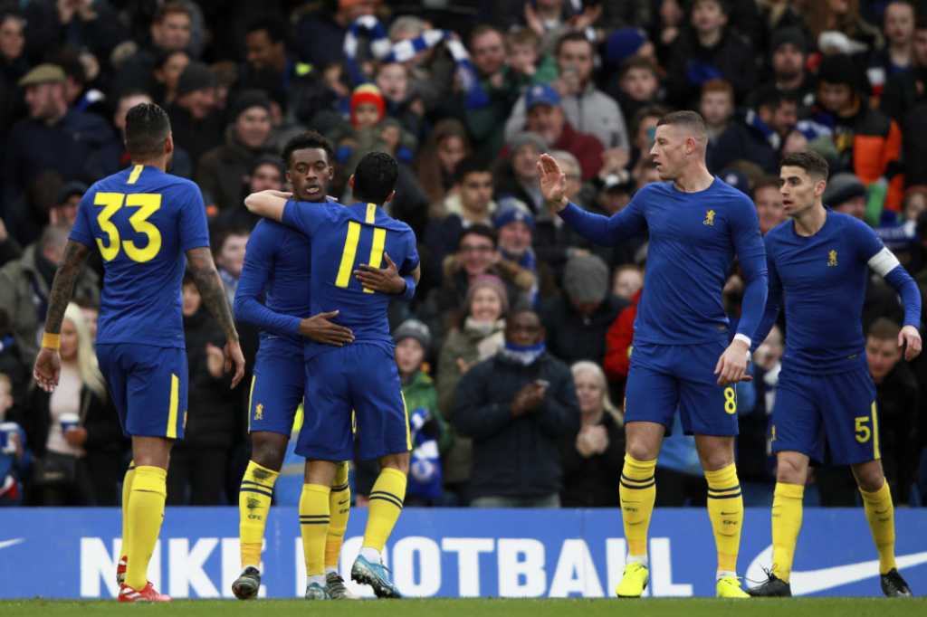 retro dresovi Čelsijaž