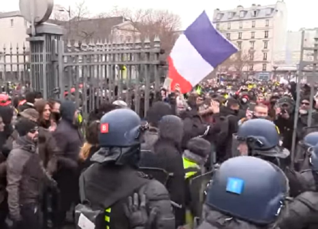 Demonstracije u Parizu