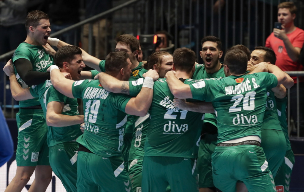 Crna Gora - zeleni dresovi