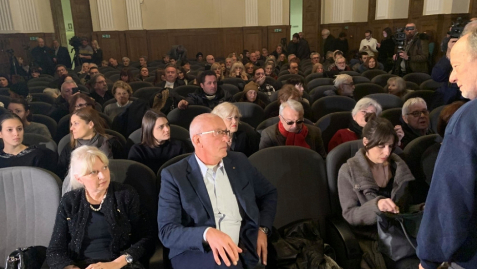 Komemoracija Nede Arnerić