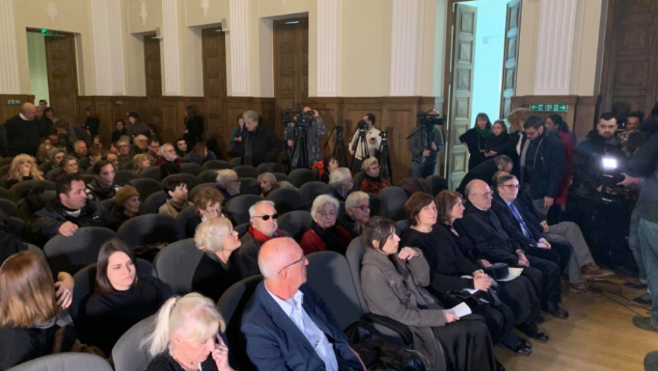 Komemoracija Nede Arnerić