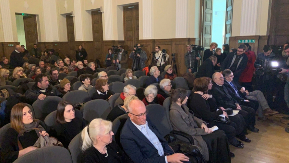 Komemoracija Nede Arnerić