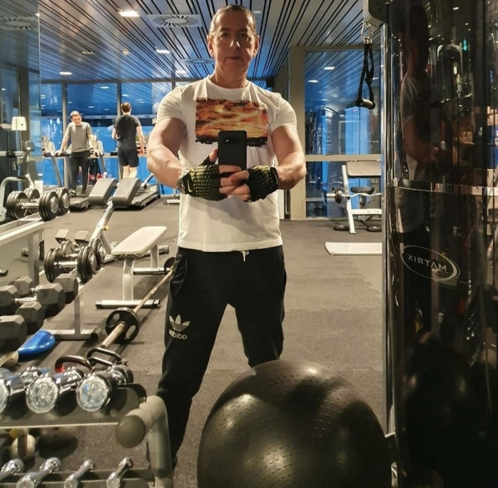 Ja&scaron;ar Ahmedovski