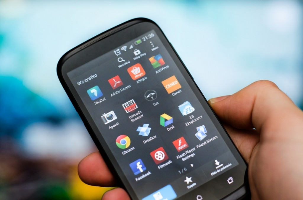 Android, mobilni telefon, aplikacije