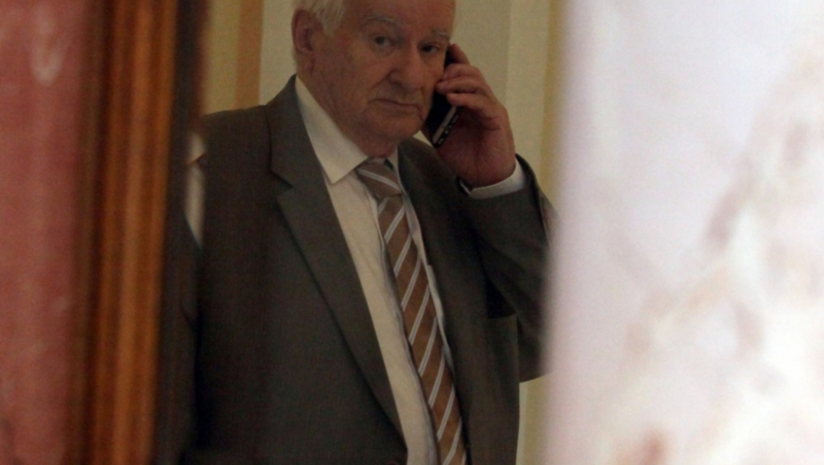 Dragoljub Mićunović