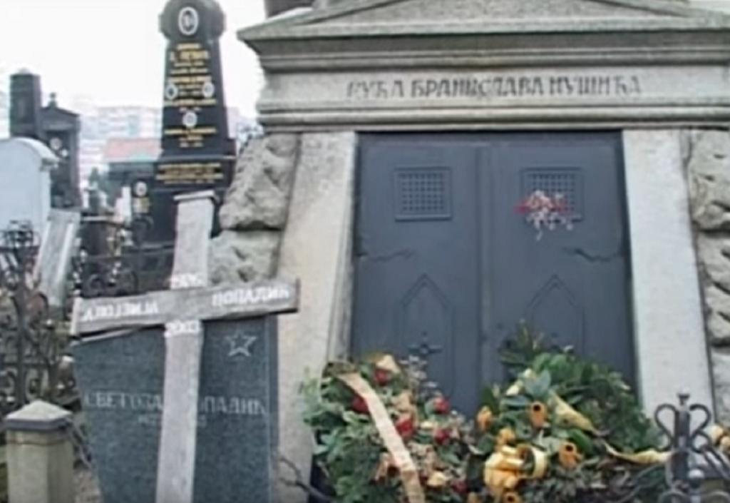 Grob Branislava Nušića