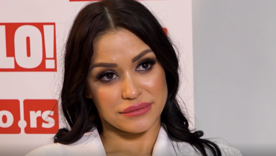 Aleksandra Mladenović