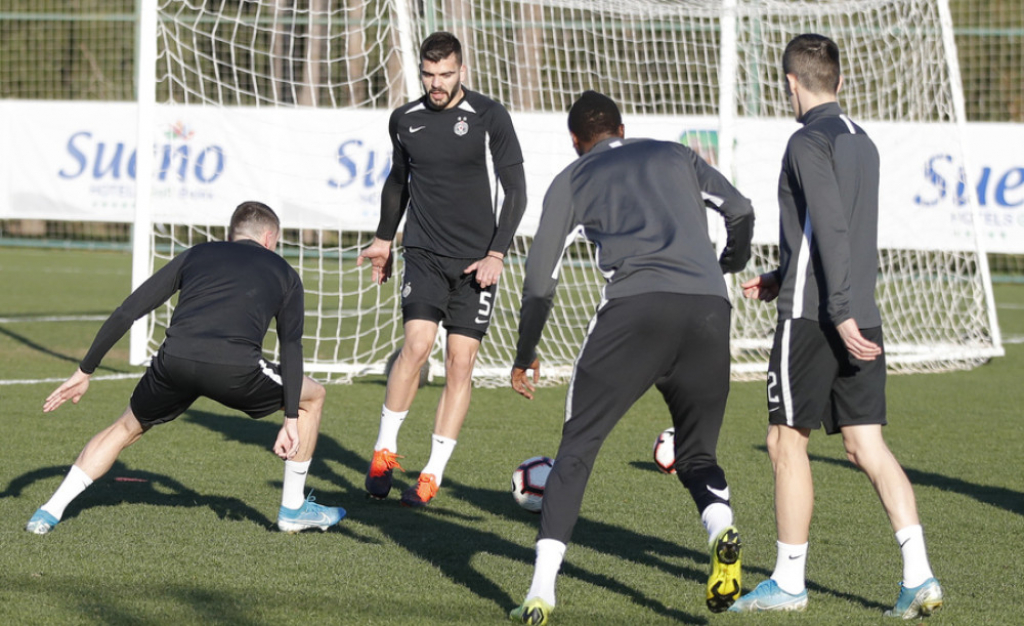 Trening fudbalera Partizana