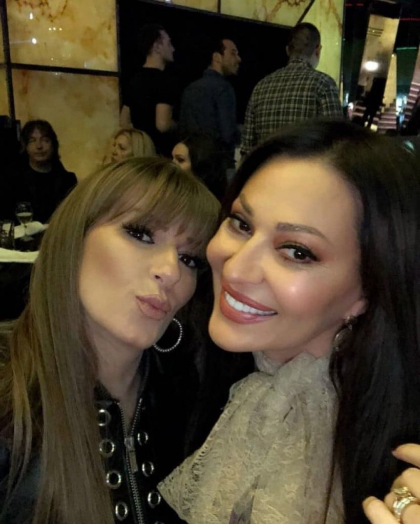 Viki Miljković, Ceca