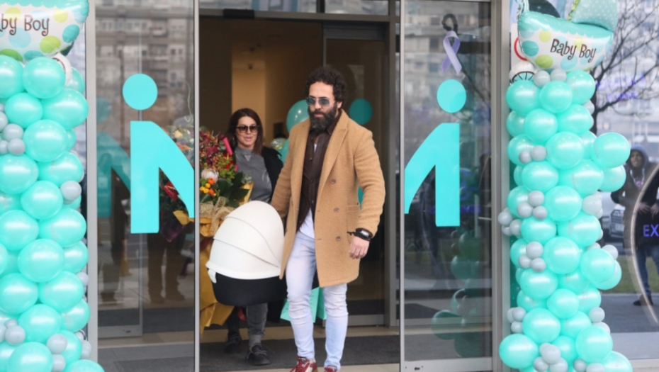 Seka Aleksić , Porođaj , Veljko Piljkić