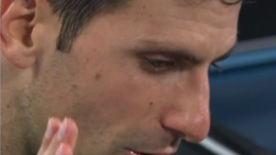 Novak Đoković  - sočivo