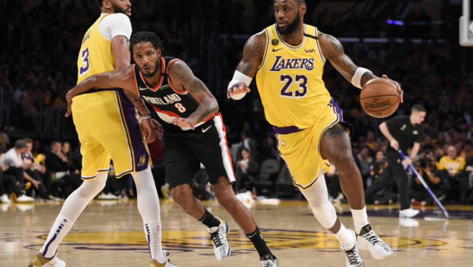 Los Anđeles Lejkers - Portland