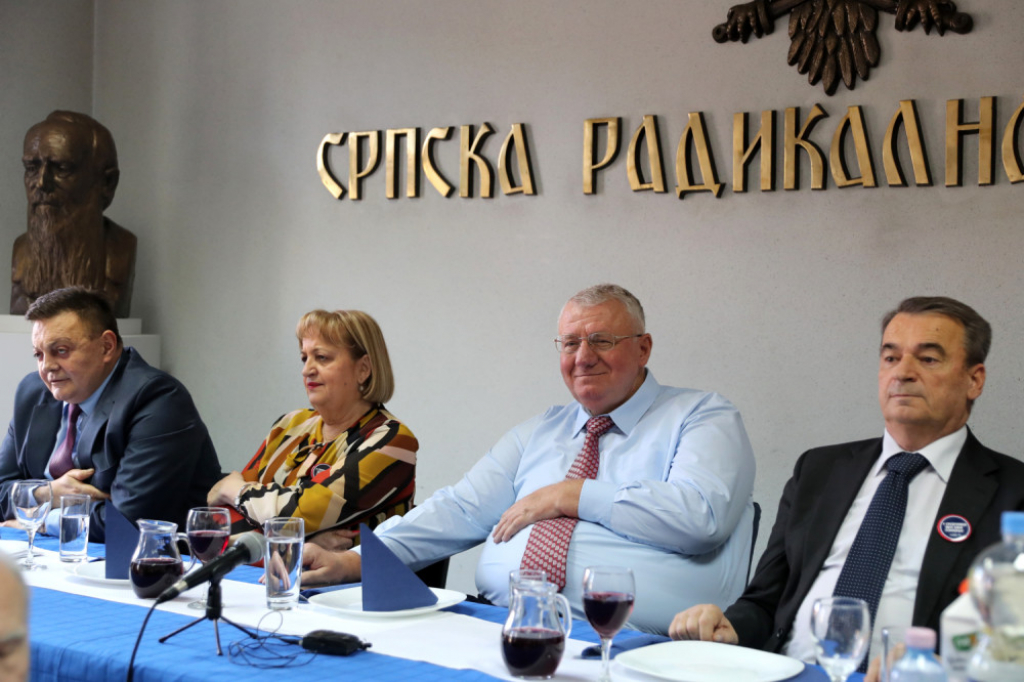 Vojislav Šešelj slava SRS
