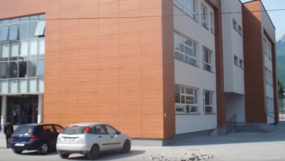 Srednja Tehnička Škola ,,Šaban Spahija"Peć