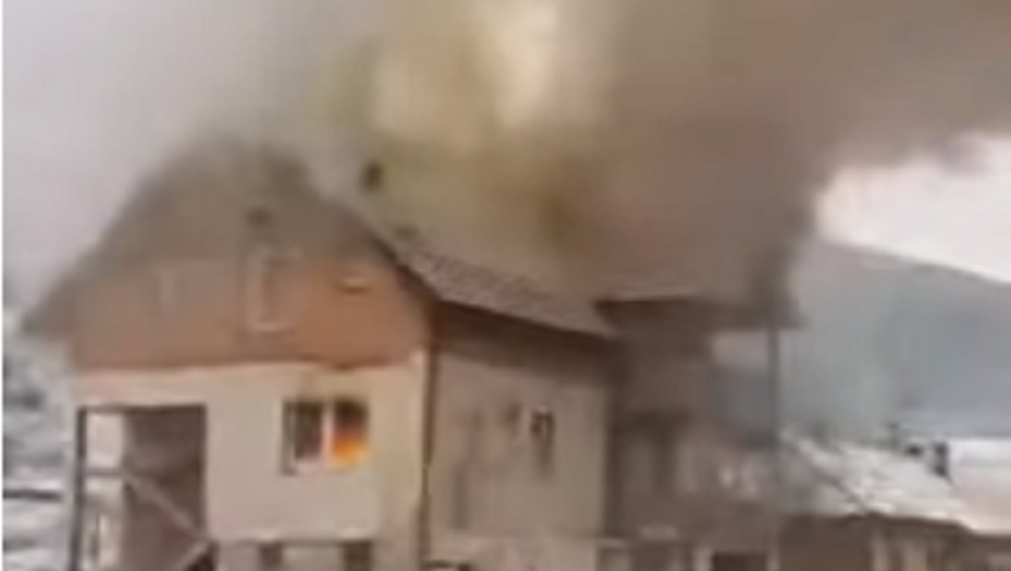 Požar, kuća u plamenu