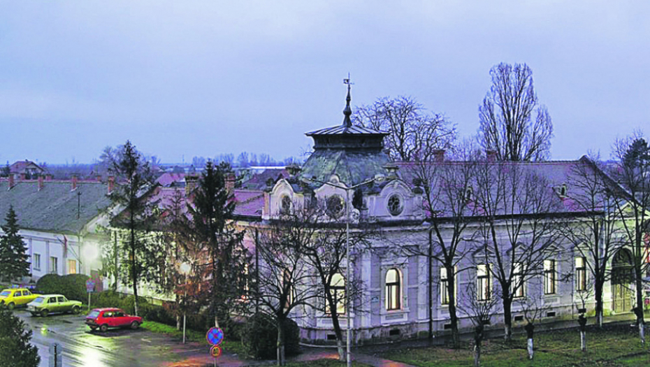 Plandište, kola, kabinet