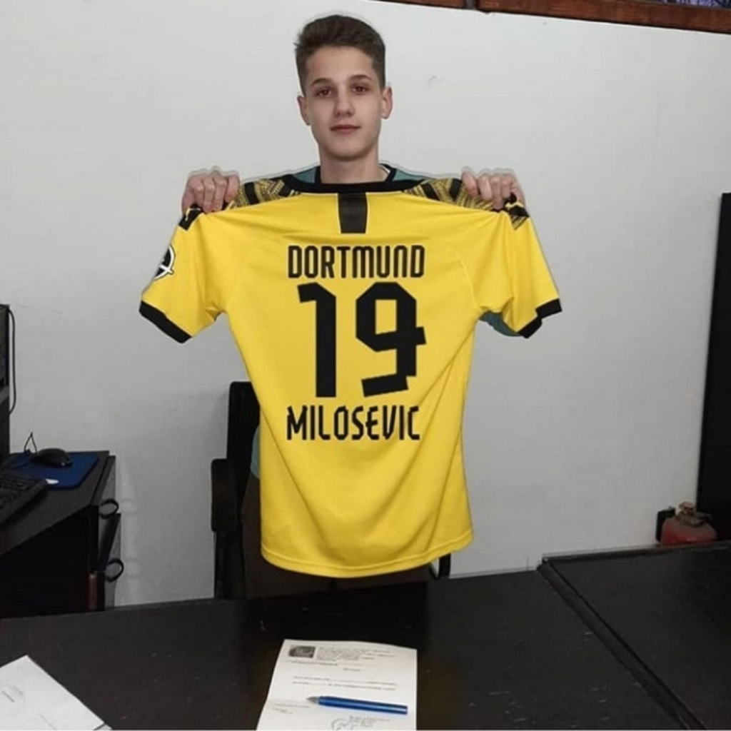 Milo&scaron; Milo&scaron;ević