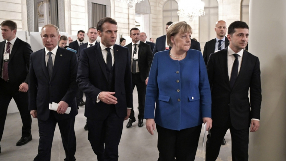 Angela Merkel, Emanuel Makron, Vladimir Putin